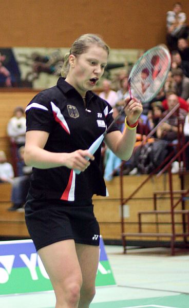 Juliane Schenk beim Badminton-Länderspiel Deutschland - England in Erlangen, Foto: Frank Kossiski
