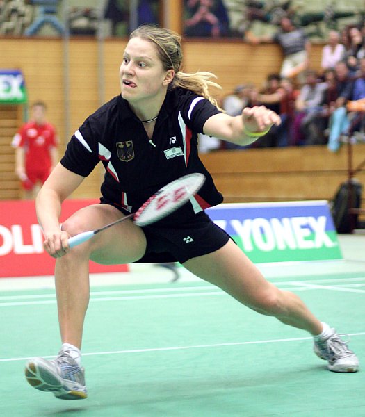 Juliane Schenk beim Badminton-Länderspiel Deutschland - England in Erlangen, Foto: Frank Kossiski